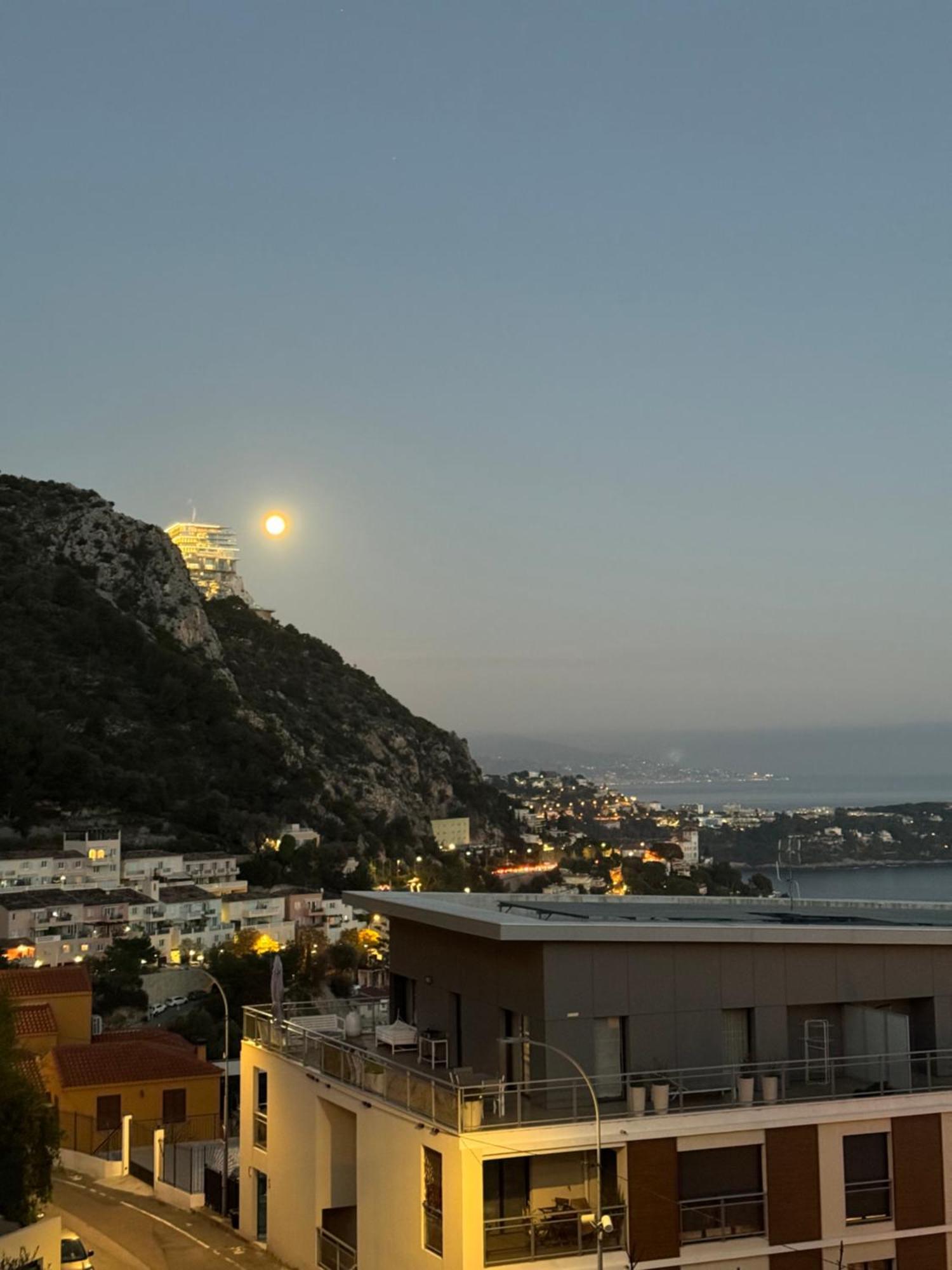Penthouse Over Monaco Босолей Экстерьер фото