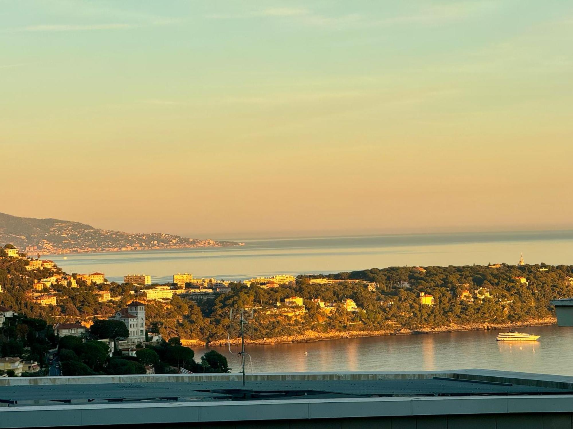 Penthouse Over Monaco Босолей Экстерьер фото
